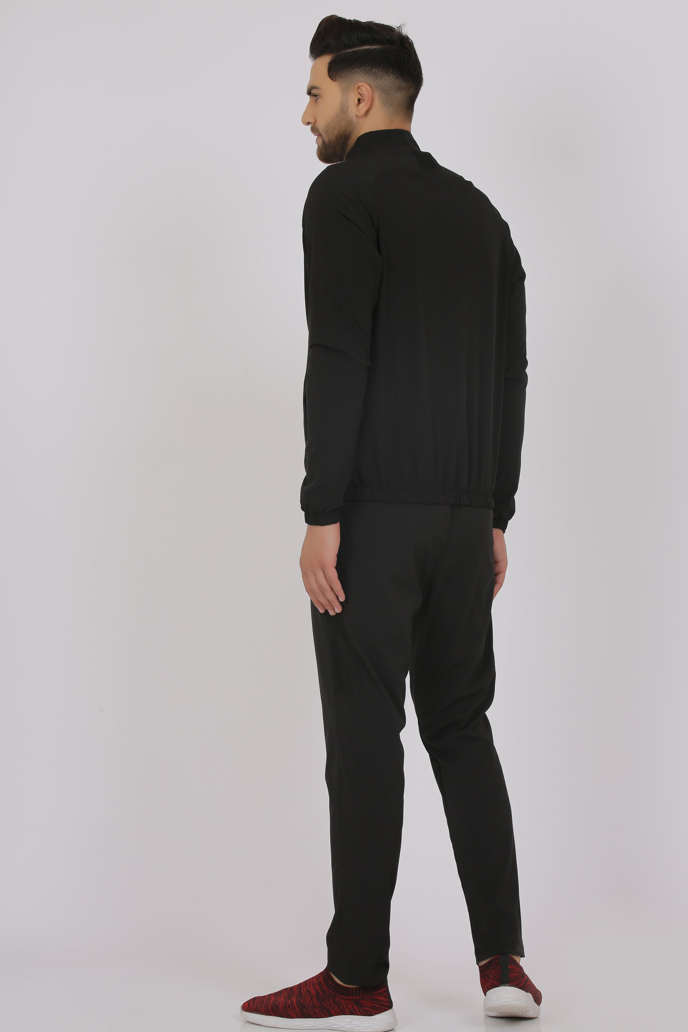 Men Black Solid Track Suit